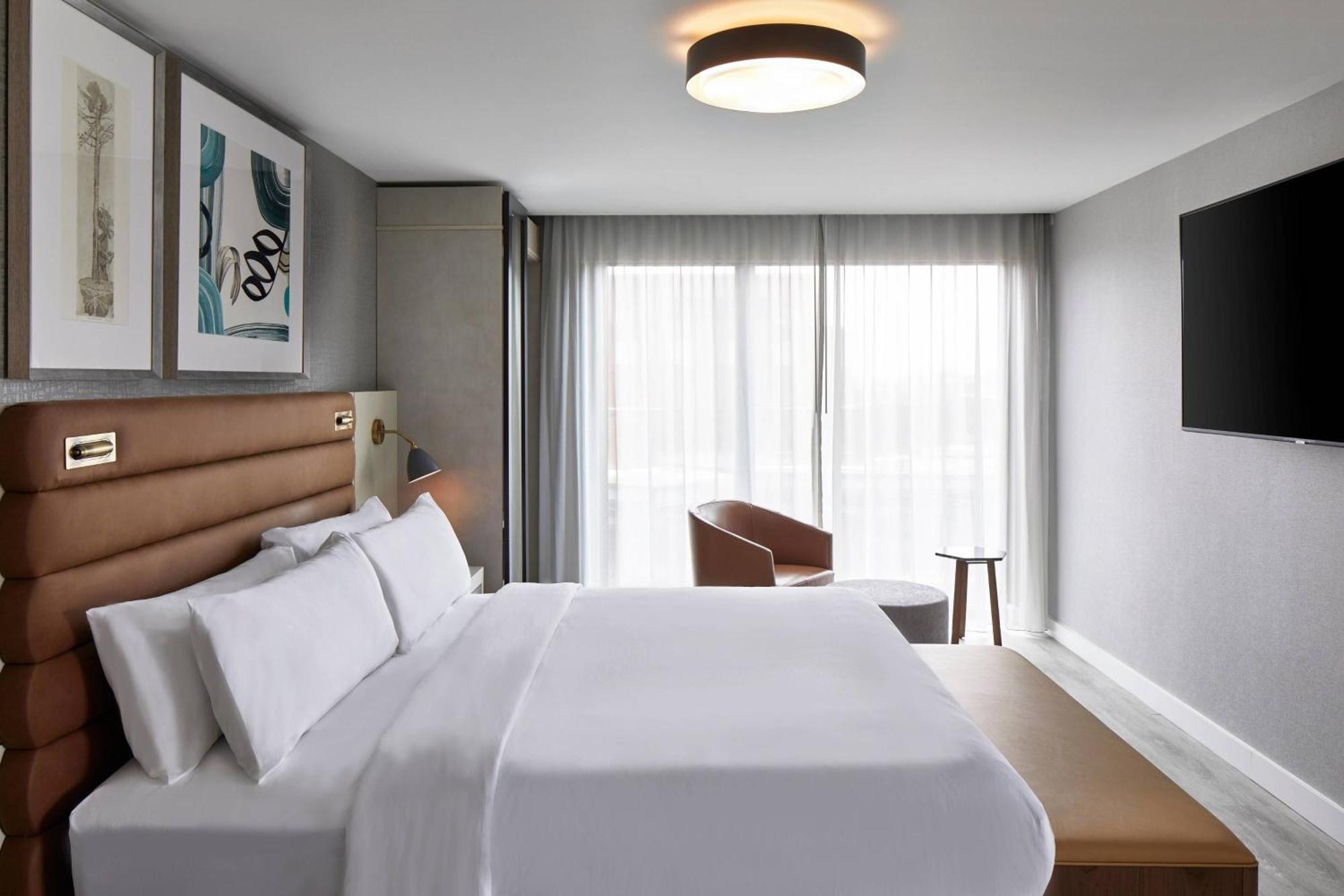 Ac Hotel By Marriott Greenville Eksteriør bilde