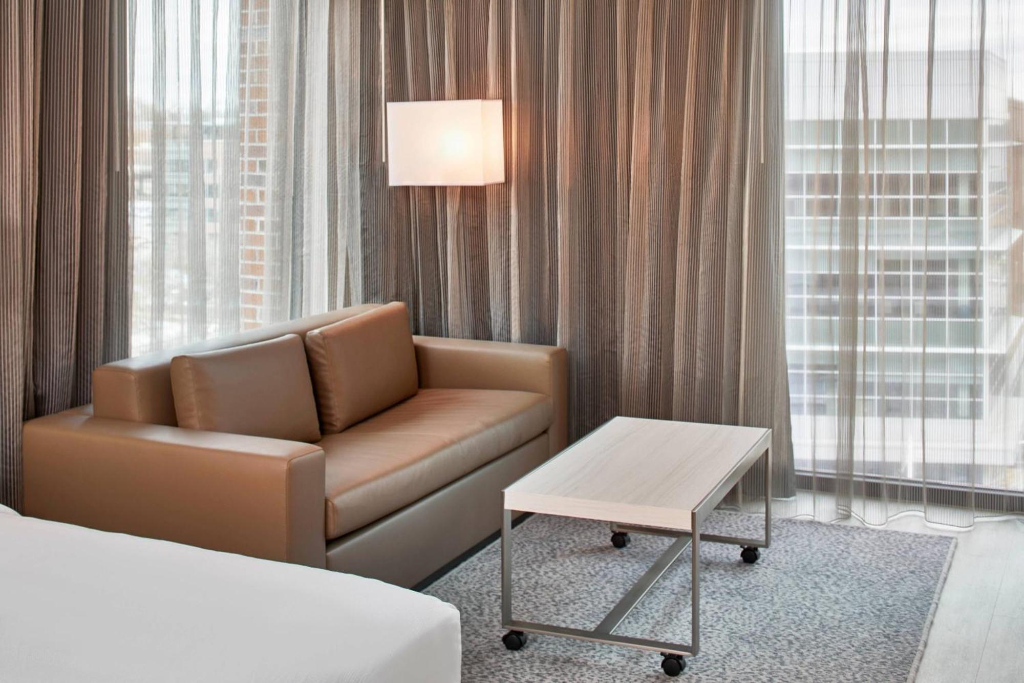 Ac Hotel By Marriott Greenville Eksteriør bilde